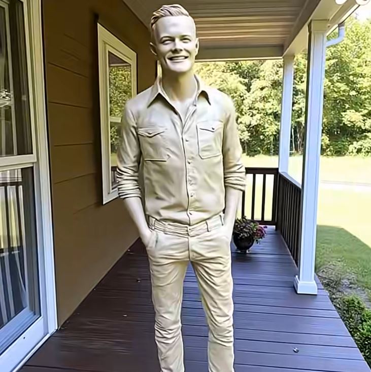 The Statue on My Porch Looked Just Like My Husband – What I Discovered Next Changed Everything