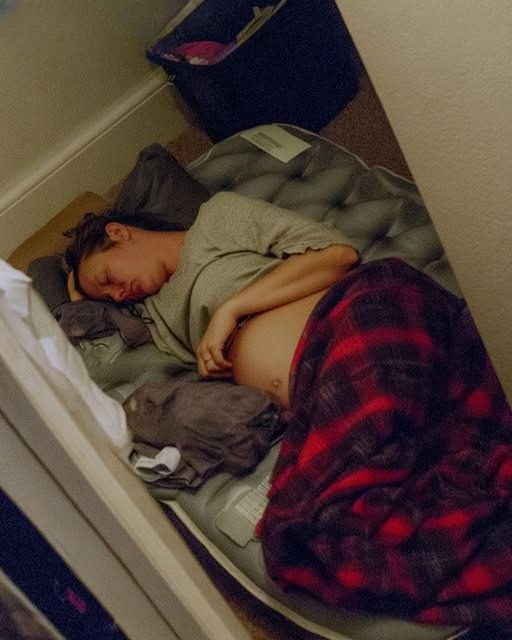 The Night I Chose My Daughter: How a Blow-Up Mattress Exposed a Toxic Marriage