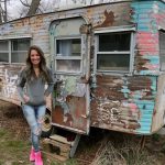 The Van Everyone Abandoned—Until I Gave It a Key and a Second Heartbeat