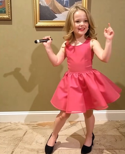 The Secret in the High Heels: How a Child’s Game Revealed a Deeper Truth